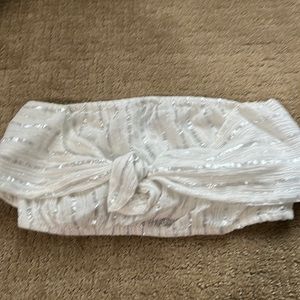 Adorable white crop top with silver threading